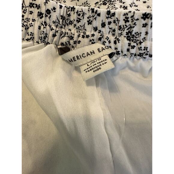 NWT American Eagle Women Shorts Large Floral Print Eyelet Ruffle Hem Linen Blend - Picture 10 of 12